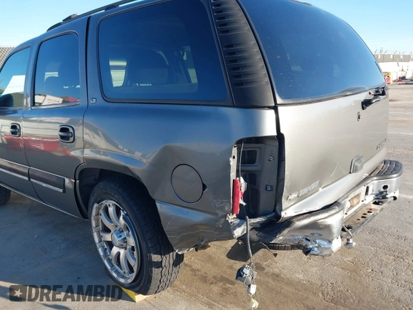 ✅ 2001 Chevrolet Tahoe LT • VIN: 1GNEC13T41R189720 • Lot: 44422489. Wystawiony na IAAI z przebiegiem 204 056 mil. Bezpłatny archiwum sprzedaży aukcyjnych z USA i szczegółowy raport historii pojazdu na DreamBid. Zdjęcie 6.