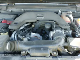 ✅ 2018 Jeep Wrangler Unlimited Sahara • VIN: 1C4HJXEG2JW247016 • Lot: 43514368. Listed on IAAI with 79,601 mi. Free auction sales archive from the USA and detailed vehicle history report at DreamBid. Image 21.