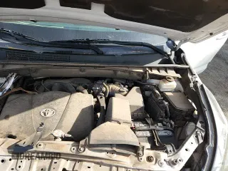 ✅ 2019 Toyota Highlander Limited • VIN: 5TDYZRFHXKS351010 • Lot: 92681765. Listed on Copart with 144,011 mi. Free auction sales archive from the USA and detailed vehicle history report at DreamBid. Image 14.