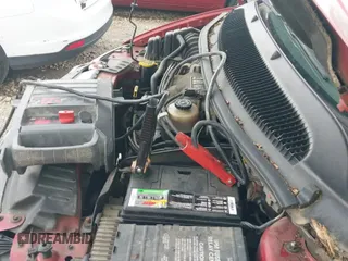 ✅ 2001 Chrysler Town & Country LXi • VIN: 2C8GP54L51R166192 • Lot: 42462290. Wystawiony na IAAI z przebiegiem 168 466 mil. Bezpłatny archiwum sprzedaży aukcyjnych z USA i szczegółowy raport historii pojazdu na DreamBid. Zdjęcie 12.