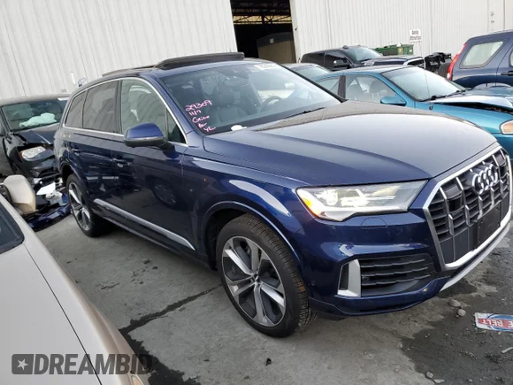 ✅ 2020 Audi Q7 Premium Plus • VIN: WA1LXAF71LD012619 • Лот: 70246682. Опубліковано раніше на Copart з пробігом 8 783 миль. Безкоштовний доступ до архіву аукціонних продажів зі США та докладний звіт про історію автомобіля на DreamBid. Зображення 4.