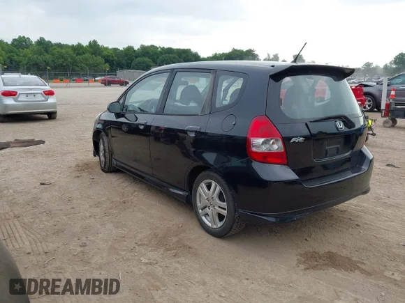 ✅ 2007 Honda Fit Sport • VIN: JHMGD38687S064491 • Лот: 45330002. Опубликован ранее на IAAI с пробегом 212 426 миль. Бесплатный доступ к архиву аукционных продаж из США и подробный отчёт об истории автомобиля на DreamBid. Изображение 3.