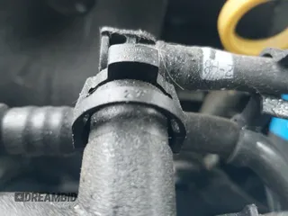 ✅ 2018 Land Rover Range Rover Velar R-Dynamic SE • VIN: SALYL2RX8JA731642 • Lot: 42309920. Wystawiony na IAAI z przebiegiem 93 749 mil. Bezpłatny archiwum sprzedaży aukcyjnych z USA i szczegółowy raport historii pojazdu na DreamBid. Zdjęcie 19.