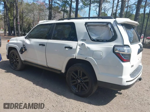 ✅ 2020 Toyota 4Runner SR5 Premium • VIN: JTEBU5JR8L5763295 • Lot: 44672894. Wystawiony na IAAI z przebiegiem 195 529 mil. Bezpłatny archiwum sprzedaży aukcyjnych z USA i szczegółowy raport historii pojazdu na DreamBid. Zdjęcie 3.