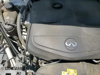 ✅ 2018 Infiniti QX30 Essential • VIN: SJKCH5CP5JA003447 • Lot: 64669115. Wystawiony na Copart z przebiegiem 101 165 mil. Bezpłatny archiwum sprzedaży aukcyjnych z USA i szczegółowy raport historii pojazdu na DreamBid. Zdjęcie 16.