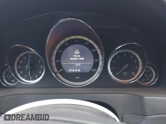✅ 2011 Mercedes-Benz E 550 • VIN: WDDKK7CF5BF068716 • Lot: 42413237. Listed on IAAI with 106,131 mi. Free auction sales archive from the USA and detailed vehicle history report at DreamBid. Image 7.