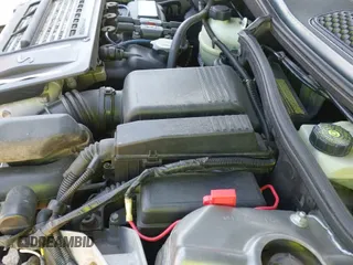 ✅ 2005 MINI Convertible S • VIN: WMWRH33585TF85313 • Lot: 42401456. Listed on IAAI with 126,586 mi. Free auction sales archive from the USA and detailed vehicle history report at DreamBid. Image 13.