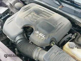 ✅ 2022 Dodge Charger SXT • VIN: 2C3CDXBG5NH161732 • Lot: 43415339. Wystawiony na IAAI z przebiegiem 126 447 mil. Bezpłatny archiwum sprzedaży aukcyjnych z USA i szczegółowy raport historii pojazdu na DreamBid. Zdjęcie 18.