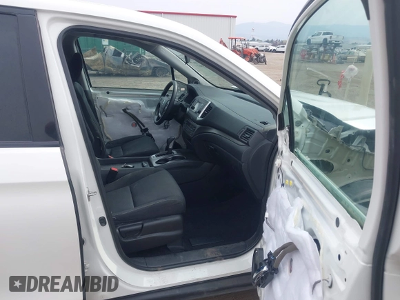 ✅ 2019 Honda Ridgeline Sport • VIN: 5FPYK2F15KB007451 • Lot: 43315867. Listed on IAAI with 70,404 mi. Free auction sales archive from the USA and detailed vehicle history report at DreamBid. Image 5.