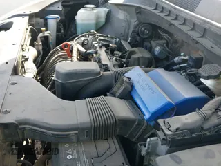 ✅ 2017 Kia Sorento LX • VIN: 5XYPGDA31HG275067 • Lot: 43240291. Listed on IAAI with 210,360 mi. Free auction sales archive from the USA and detailed vehicle history report at DreamBid. Image 18.