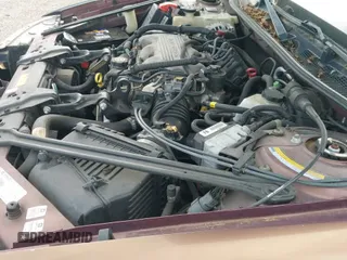 ✅ 1999 Buick Century Custom • VIN: 2G4WS52M1X1422659 • Lot: 43390042. Wystawiony na IAAI z przebiegiem 92 762 mil. Bezpłatny archiwum sprzedaży aukcyjnych z USA i szczegółowy raport historii pojazdu na DreamBid. Zdjęcie 12.