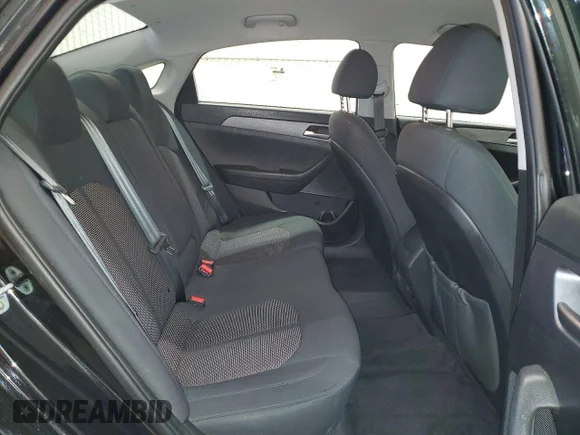 ✅ 2019 Hyundai Sonata SE • VIN: 5NPE24AF1KH794944 • Lot: 72803155. Wystawiony na Copart z przebiegiem 103 715 mil. Bezpłatny archiwum sprzedaży aukcyjnych z USA i szczegółowy raport historii pojazdu na DreamBid. Zdjęcie 10.