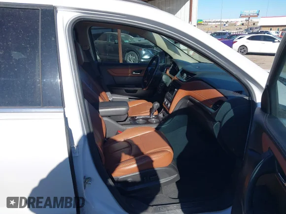 ✅ 2016 Chevrolet Traverse LT • VIN: 1GNKRHKD4GJ115533 • Lot: 44184274. Listed on IAAI with 97,161 mi. Free auction sales archive from the USA and detailed vehicle history report at DreamBid. Image 5.