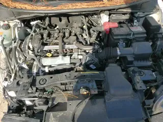 ✅ 2024 Nissan Versa SV • VIN: 3N1CN8EV4RL916958 • Lot: 81978175. Listed on Copart with 40,140 mi. Free auction sales archive from the USA and detailed vehicle history report at DreamBid. Image 14.