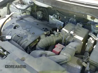 ✅ 2014 Mitsubishi Outlander SE • VIN: 4A4AP4AU0EE020468 • Лот: 43353915. Опубликован ранее на IAAI с пробегом 294 792 миль. Бесплатный доступ к архиву аукционных продаж из США и подробный отчёт об истории автомобиля на DreamBid. Изображение 12.