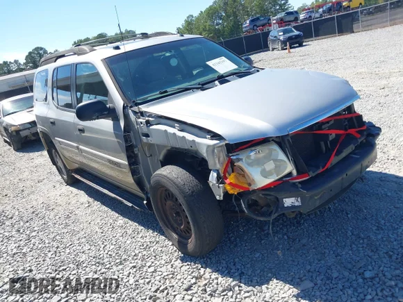 ✅ 2005 GMC Envoy SLT • VIN: 1GKET16S256118099 • Lot: 43345397. Wystawiony na IAAI z przebiegiem Nie podano. Bezpłatny archiwum sprzedaży aukcyjnych z USA i szczegółowy raport historii pojazdu na DreamBid. Zdjęcie 1.