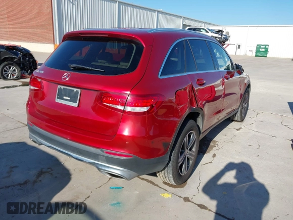✅ 2016 Mercedes-Benz GLC 300 • VIN: WDC0G4JB1GF005535 • Lot: 44272377. Wystawiony na IAAI z przebiegiem 82 659 mil. Bezpłatny archiwum sprzedaży aukcyjnych z USA i szczegółowy raport historii pojazdu na DreamBid. Zdjęcie 4.