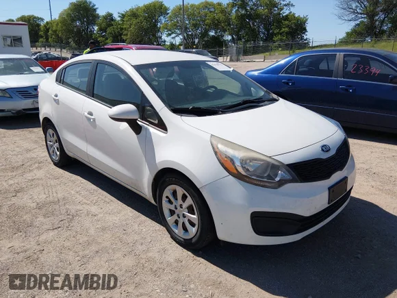 ✅ 2014 Kia Rio LX • VIN: KNADM4A35E6356242 • Lot: 45420733. Wystawiony na IAAI z przebiegiem Nie podano. Bezpłatny archiwum sprzedaży aukcyjnych z USA i szczegółowy raport historii pojazdu na DreamBid. Zdjęcie 1.
