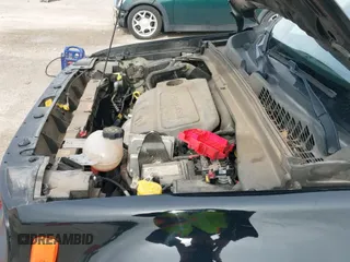 ✅ 2020 Jeep Renegade Sport • VIN: ZACNJAAB0LPL71695 • Lot: 41878247. Wystawiony na IAAI z przebiegiem 46 933 mil. Bezpłatny archiwum sprzedaży aukcyjnych z USA i szczegółowy raport historii pojazdu na DreamBid. Zdjęcie 19.