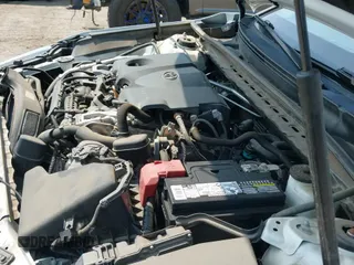 2020 Toyota Camry LE z VIN 4T1C11AK8LU385624, wystawiony jako IAAI lot #43124705 z przebiegiem 41 426 mil mil oraz . Historia ofert i sprzedaży dostępna na DreamBid. Obrazek 20.