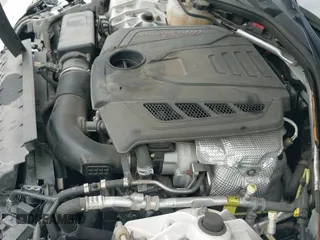 ✅ 2018 Alfa Romeo Giulia Ti • VIN: ZARFAECNXJ7582618 • Lot: 42767394. Listed on IAAI with 85,205 mi. Free auction sales archive from the USA and detailed vehicle history report at DreamBid. Image 19.