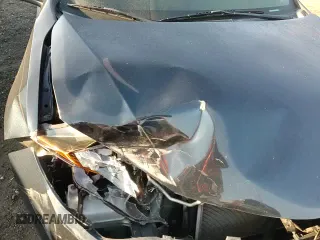 ✅ 2018 Toyota Corolla SE • VIN: 2T1BURHE2JC105759 • Lot: 90444485. Listed on Copart with 78,446 mi. Free auction sales archive from the USA and detailed vehicle history report at DreamBid. Image 13.