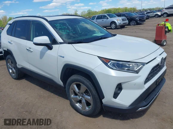 ✅ 2019 Toyota RAV4 Hybrid Limited • VIN: JTMDWRFV7KD027490 • Лот: 45118998. Опубликован ранее на IAAI с пробегом 125 202 миль. Бесплатный доступ к архиву аукционных продаж из США и подробный отчёт об истории автомобиля на DreamBid. Изображение 1.