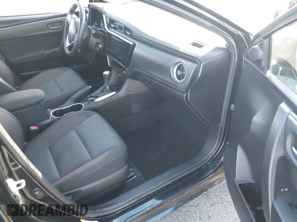 ✅ 2018 Toyota Corolla LE • VIN: 2T1BURHE0JC093546 • Lot: 44127491. Wystawiony na IAAI z przebiegiem 101 776 mil. Bezpłatny archiwum sprzedaży aukcyjnych z USA i szczegółowy raport historii pojazdu na DreamBid. Zdjęcie 5.