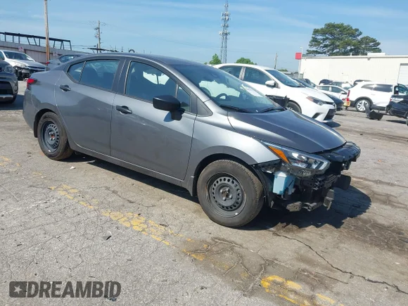 ✅ 2025 Nissan Versa S • VIN: 3N1CN8DV1SL862722 • Лот: 45082292. Опубликован ранее на IAAI с пробегом 15 793 миль. Бесплатный доступ к архиву аукционных продаж из США и подробный отчёт об истории автомобиля на DreamBid. Изображение 1.