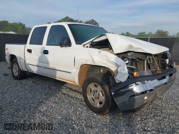 ✅ 2004 Chevrolet Silverado 1500 LT • VIN: 2GCEK13T941393437 • Лот: 44830617. Опубліковано раніше на IAAI з пробігом 295 827 миль. Безкоштовний доступ до архіву аукціонних продажів зі США та докладний звіт про історію автомобіля на DreamBid. Зображення 1.
