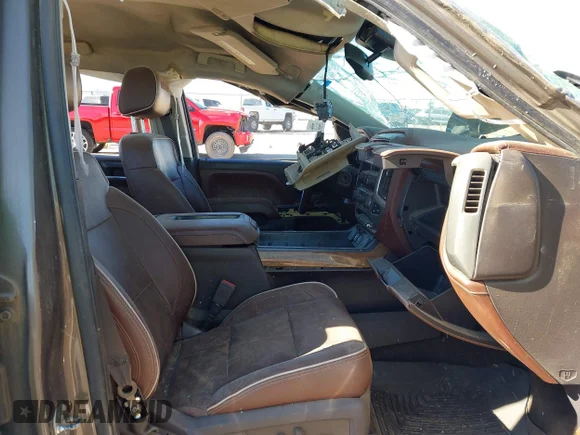 ✅ 2014 Chevrolet Silverado 1500 High Country • VIN: 3GCUKTEJ4EG319161 • Lot: 44163780. Wystawiony na IAAI z przebiegiem Nie podano. Bezpłatny archiwum sprzedaży aukcyjnych z USA i szczegółowy raport historii pojazdu na DreamBid. Zdjęcie 5.