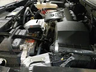 ✅ 2017 Toyota RAV4 LE • VIN: JTMZFREVXHJ111336 • Lot: 41246935. Wystawiony na IAAI z przebiegiem 176 693 mil. Bezpłatny archiwum sprzedaży aukcyjnych z USA i szczegółowy raport historii pojazdu na DreamBid. Zdjęcie 19.