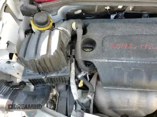 ✅ 2019 Ram ProMaster City Cargo Tradesman SLT • VIN: ZFBHRFBB6K6M01971 • Lot: 42085115. Listed on Copart with 93,962 mi. Free auction sales archive from the USA and detailed vehicle history report at DreamBid. Image 14.