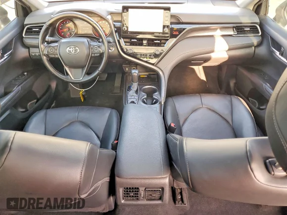 ✅ 2022 Toyota Camry XSE • VIN: 4T1K61AK7NU024658 • Lot: 74671005. Wystawiony na Copart z przebiegiem 92 589 mil. Bezpłatny archiwum sprzedaży aukcyjnych z USA i szczegółowy raport historii pojazdu na DreamBid. Zdjęcie 8.