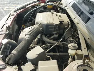 ✅ 2003 Toyota RAV4 • VIN: JTEGH20V730114561 • Lot: 43677496. Wystawiony na IAAI z przebiegiem 192 741 mil. Bezpłatny archiwum sprzedaży aukcyjnych z USA i szczegółowy raport historii pojazdu na DreamBid. Zdjęcie 18.