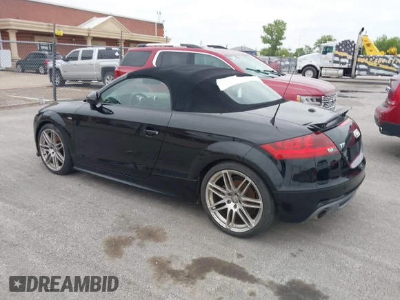 ✅ 2014 Audi TT Premium Plus • VIN: TRUSFAFK3E1000524 • Лот: 45004026. Опубликован ранее на IAAI с пробегом Не указан. Бесплатный доступ к архиву аукционных продаж из США и подробный отчёт об истории автомобиля на DreamBid. Изображение 3.