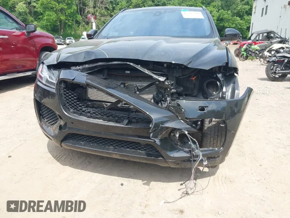 ✅ 2018 Jaguar F-Pace S • VIN: SADCM2FV6JA252951 • Lot: 45315298. Wystawiony na IAAI z przebiegiem 65 018 mil. Bezpłatny archiwum sprzedaży aukcyjnych z USA i szczegółowy raport historii pojazdu na DreamBid. Zdjęcie 6.