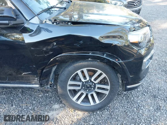 ✅ 2018 Toyota 4Runner SR5 • VIN: JTEBU5JR7J5532918 • Lot: 43470657. Wystawiony na IAAI z przebiegiem 129 850 mil. Bezpłatny archiwum sprzedaży aukcyjnych z USA i szczegółowy raport historii pojazdu na DreamBid. Zdjęcie 6.