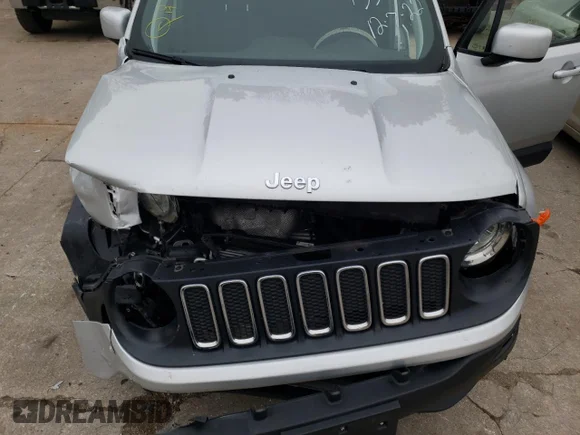 ✅ 2018 Jeep Renegade Latitude • VIN: ZACCJABB9JPJ71336 • Lot: 71149602. Wystawiony na Copart z przebiegiem 31 315 mil. Bezpłatny archiwum sprzedaży aukcyjnych z USA i szczegółowy raport historii pojazdu na DreamBid. Zdjęcie 12.