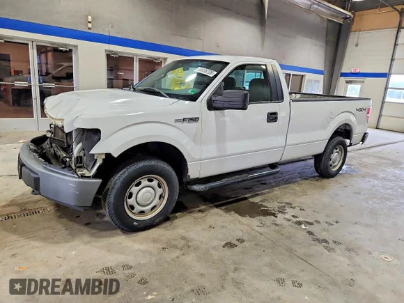✅ 2011 Ford F-150 XL • VIN: 1FTMF1EM1BKD33770 • Lot: 54638706. Wystawiony na Copart z przebiegiem 139 920 mil. Bezpłatny archiwum sprzedaży aukcyjnych z USA i szczegółowy raport historii pojazdu na DreamBid. Zdjęcie 1.
