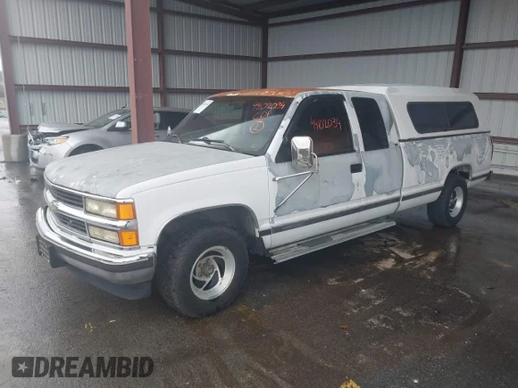 ✅ 1994 Chevrolet Silverado 1500 • VIN: 1GCEC19K9RE225038 • Lot: 44102034. Wystawiony na IAAI z przebiegiem 172 998 mil. Bezpłatny archiwum sprzedaży aukcyjnych z USA i szczegółowy raport historii pojazdu na DreamBid. Zdjęcie 2.