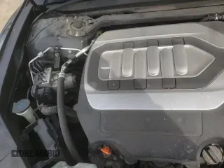 ✅ 2017 Acura RLX w/Advance Pkg • VIN: JH4KC1F94HC001009 • Lot: 45793555. Wystawiony na Copart z przebiegiem 127 870 mil. Bezpłatny archiwum sprzedaży aukcyjnych z USA i szczegółowy raport historii pojazdu na DreamBid. Zdjęcie 13.