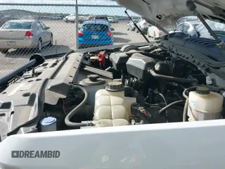 ✅ 2019 Ford F-250 XL • VIN: 1FT7W2B64KEF52763 • Lot: 43528286. Wystawiony na IAAI z przebiegiem 139 139 mil. Bezpłatny archiwum sprzedaży aukcyjnych z USA i szczegółowy raport historii pojazdu na DreamBid. Zdjęcie 19.