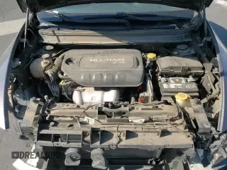 ✅ 2018 Jeep Cherokee Limited • VIN: 1C4PJMDB2JD525442 • Lot: 90337155. Listed on Copart with 92,779 mi. Free auction sales archive from the USA and detailed vehicle history report at DreamBid. Image 17.