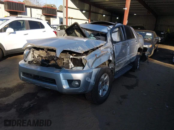 ✅ 2006 Toyota 4Runner SR5 • VIN: JTEZU14R360065715 • Lot: 44392779. Wystawiony na IAAI z przebiegiem Nie podano. Bezpłatny archiwum sprzedaży aukcyjnych z USA i szczegółowy raport historii pojazdu na DreamBid. Zdjęcie 2.