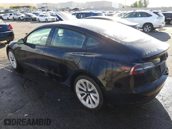 ✅ 2022 Tesla Model 3 • VIN: 5YJ3E1EA6NF289691 • Lot: 69846603. Wystawiony na Copart z przebiegiem Nie podano. Bezpłatny archiwum sprzedaży aukcyjnych z USA i szczegółowy raport historii pojazdu na DreamBid. Zdjęcie 2.