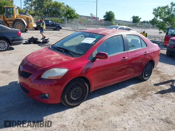 ✅ 2009 Toyota Yaris • VIN: JTDBT903094053009 • Lot: 44921974. Wystawiony na IAAI z przebiegiem 207 380 mil. Bezpłatny archiwum sprzedaży aukcyjnych z USA i szczegółowy raport historii pojazdu na DreamBid. Zdjęcie 2.