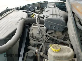 2001 Dodge 1500 с VIN 3B7HF12Y51G206325, выставлен на аукционе IAAI как лот 42495650 с пробегом 204 877 миль миль и . История ставок и продаж доступна на DreamBid. Изображение 14.