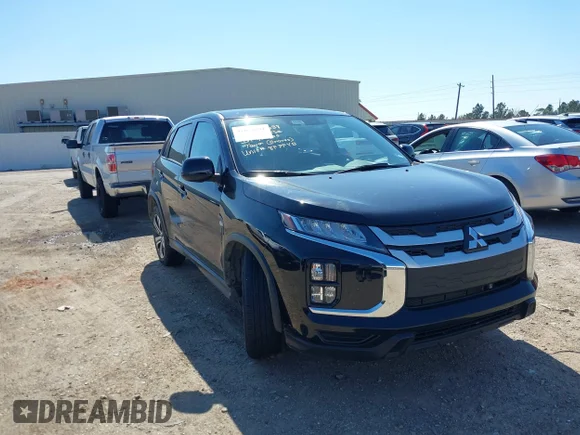 ✅ 2024 Mitsubishi Outlander S • VIN: JA4ARUAUXRU009565 • Lot: 41636631. Listed on IAAI with 17,550 mi. Free auction sales archive from the USA and detailed vehicle history report at DreamBid. Image 1.