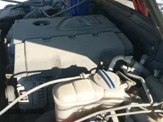 ✅ 2010 Audi A4 Premium • VIN: WAUBFAFL1AN066766 • Lot: 41274595. Wystawiony na IAAI z przebiegiem 82 159 mil. Bezpłatny archiwum sprzedaży aukcyjnych z USA i szczegółowy raport historii pojazdu na DreamBid. Zdjęcie 13.